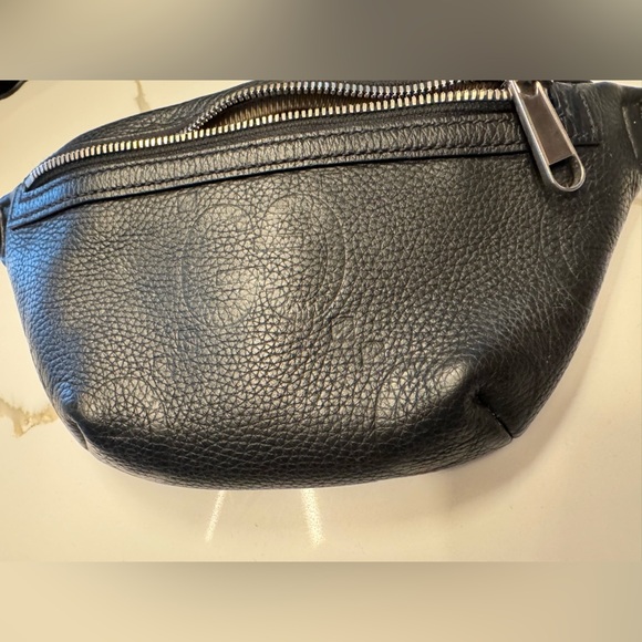 Gucci GG JUMBO SMALL BELT BAG in Black - Picture 15 of 16